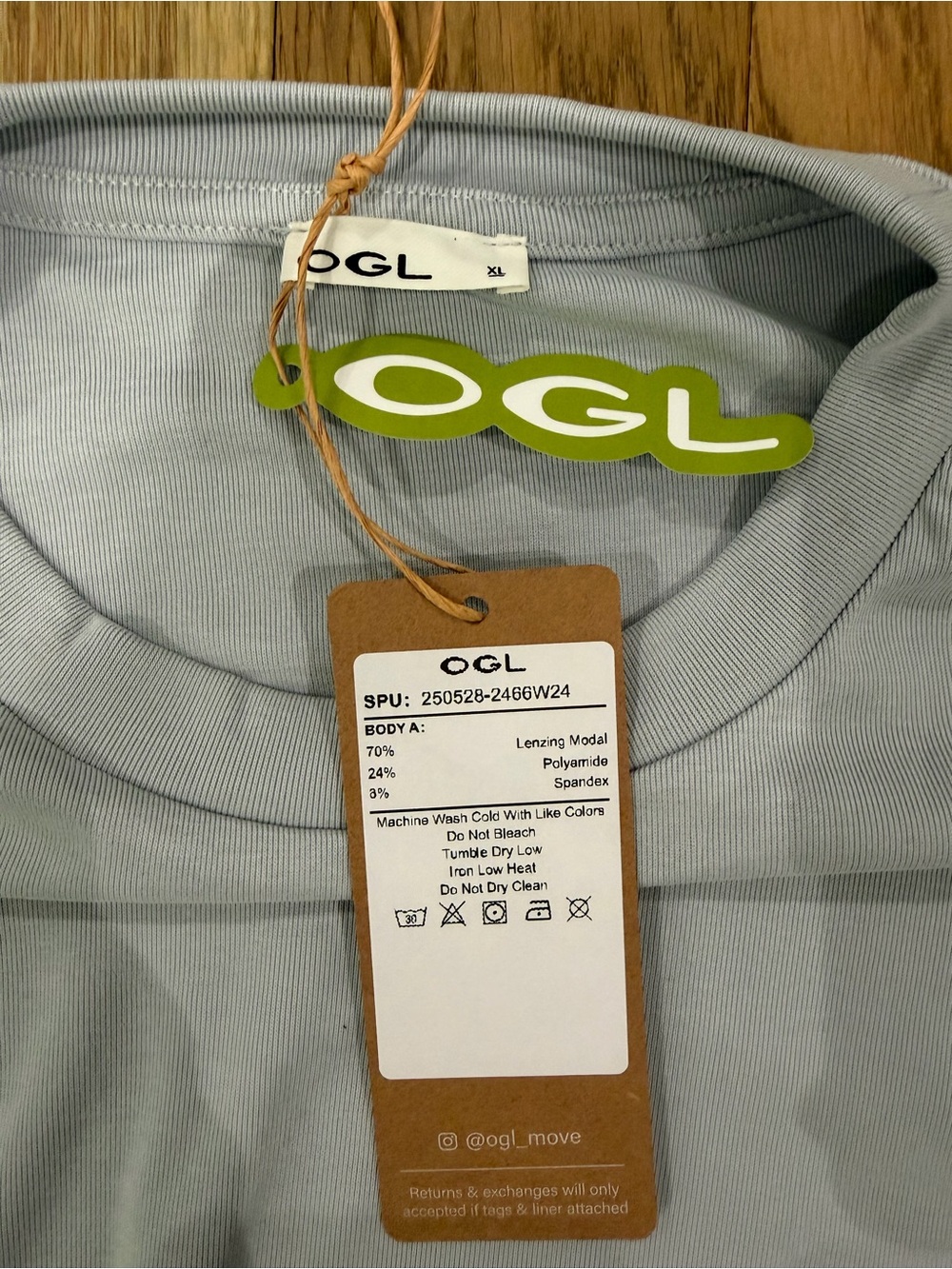 OGL Gathered Waist Tee | Pale Blue | XL | NWT - Picture 3 of 10